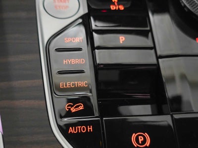 2026 BMW X5 xDrive50e xDrive50e