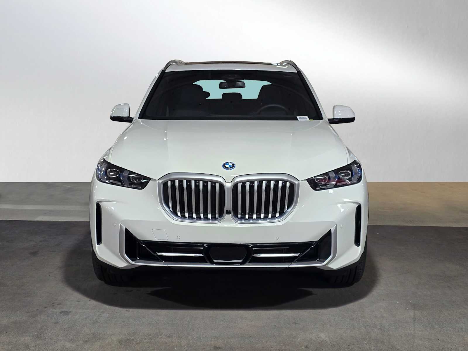 2026 BMW X5 xDrive50e xDrive50e