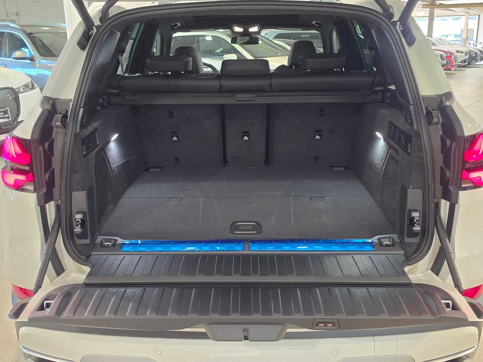 2026 BMW X5 xDrive50e xDrive50e