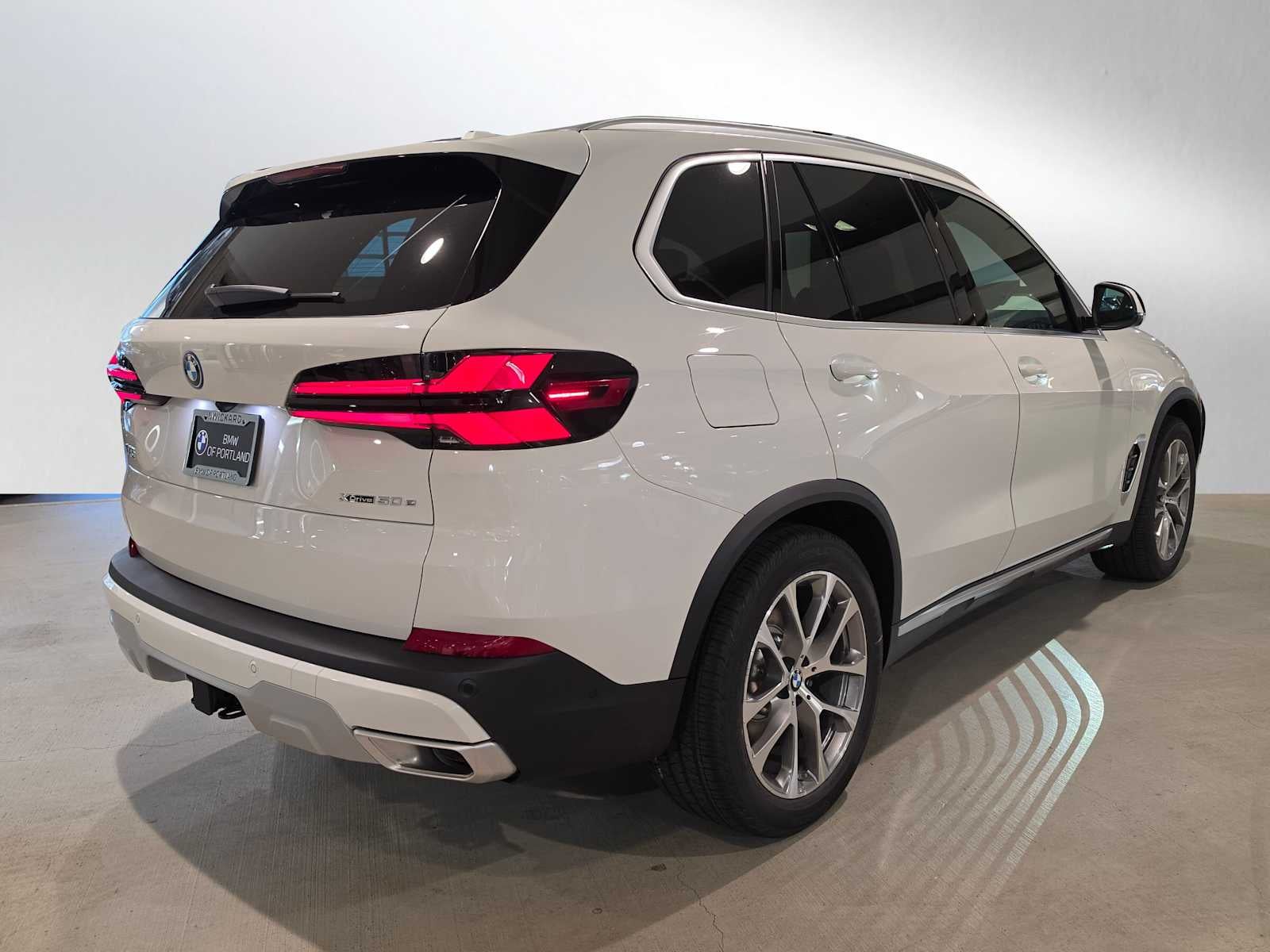 2026 BMW X5 xDrive50e xDrive50e