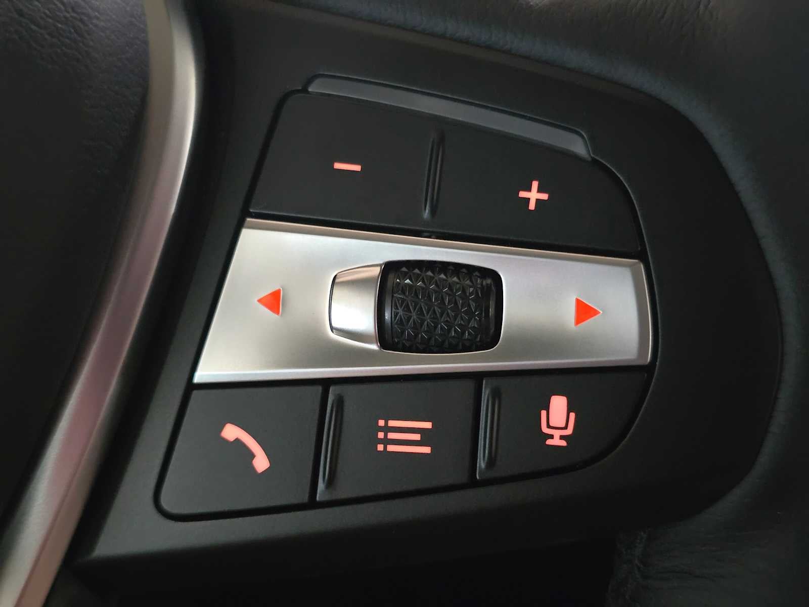 2026 BMW X5 xDrive50e xDrive50e