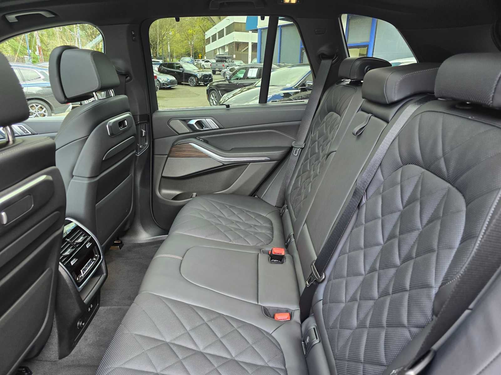 2026 BMW X5 xDrive50e xDrive50e