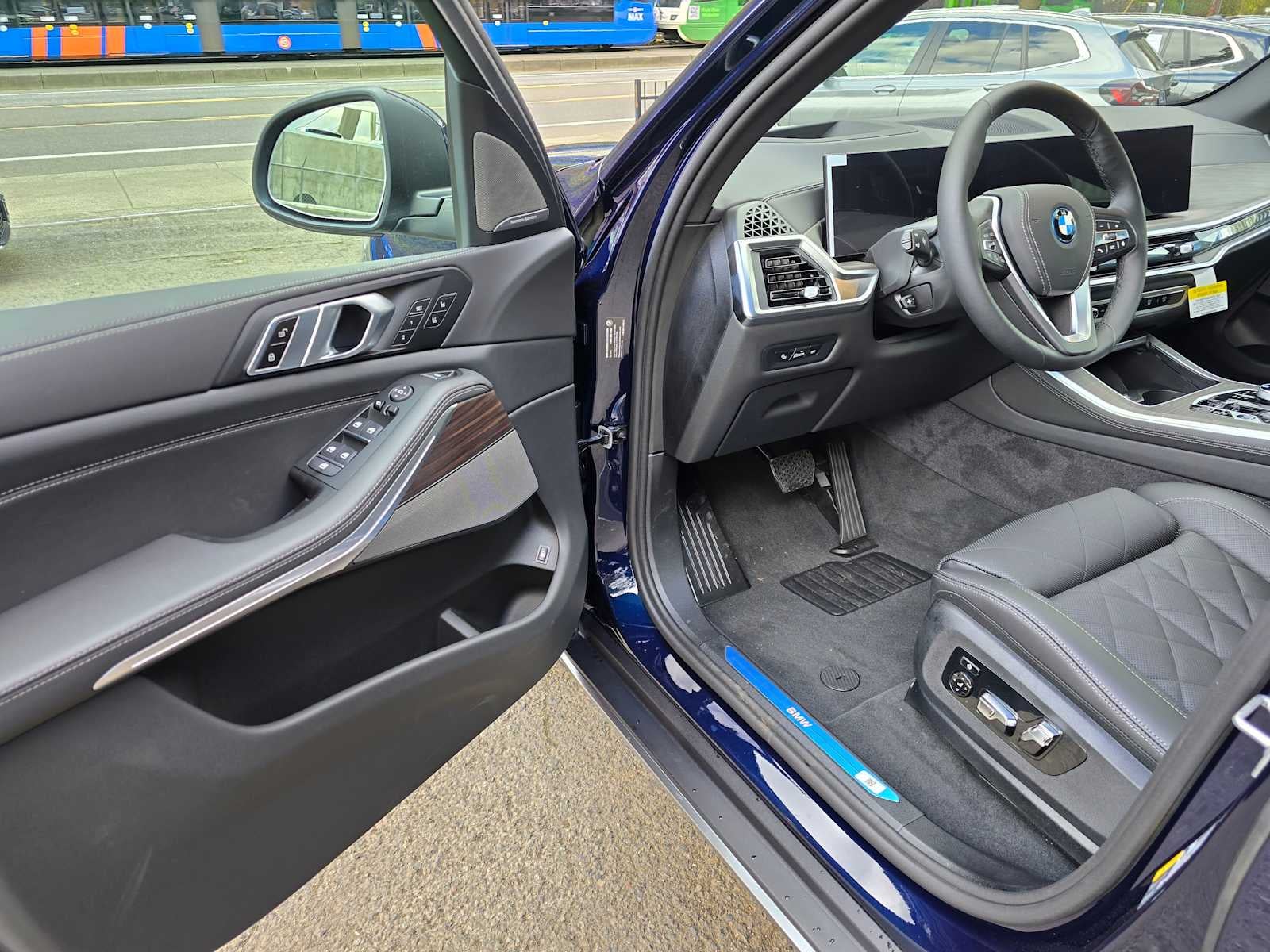 2026 BMW X5 xDrive50e xDrive50e