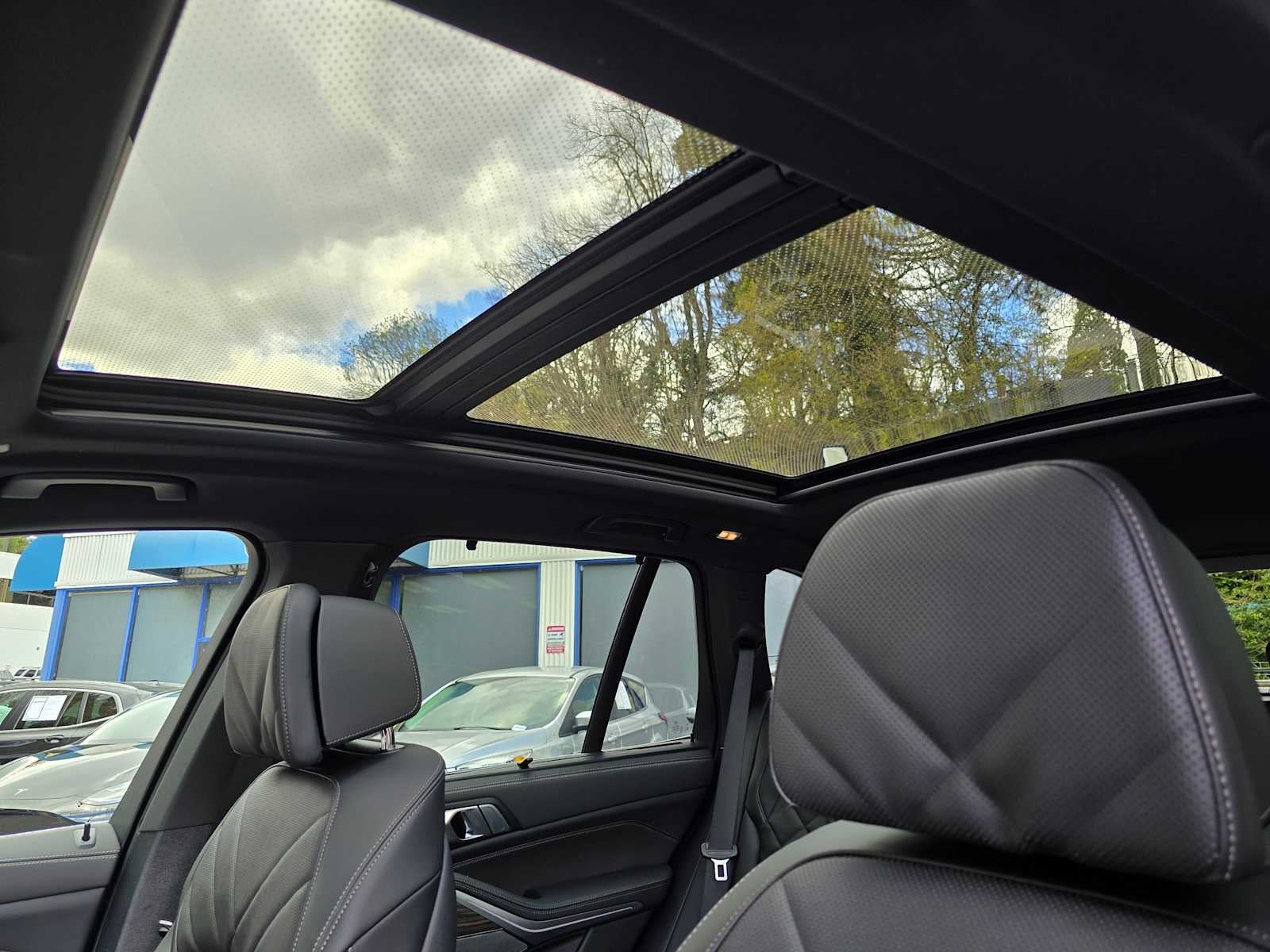 2026 BMW X5 xDrive50e xDrive50e