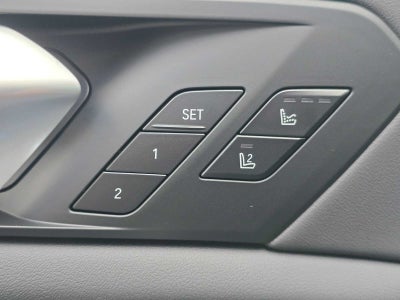 2026 BMW X5 xDrive50e xDrive50e