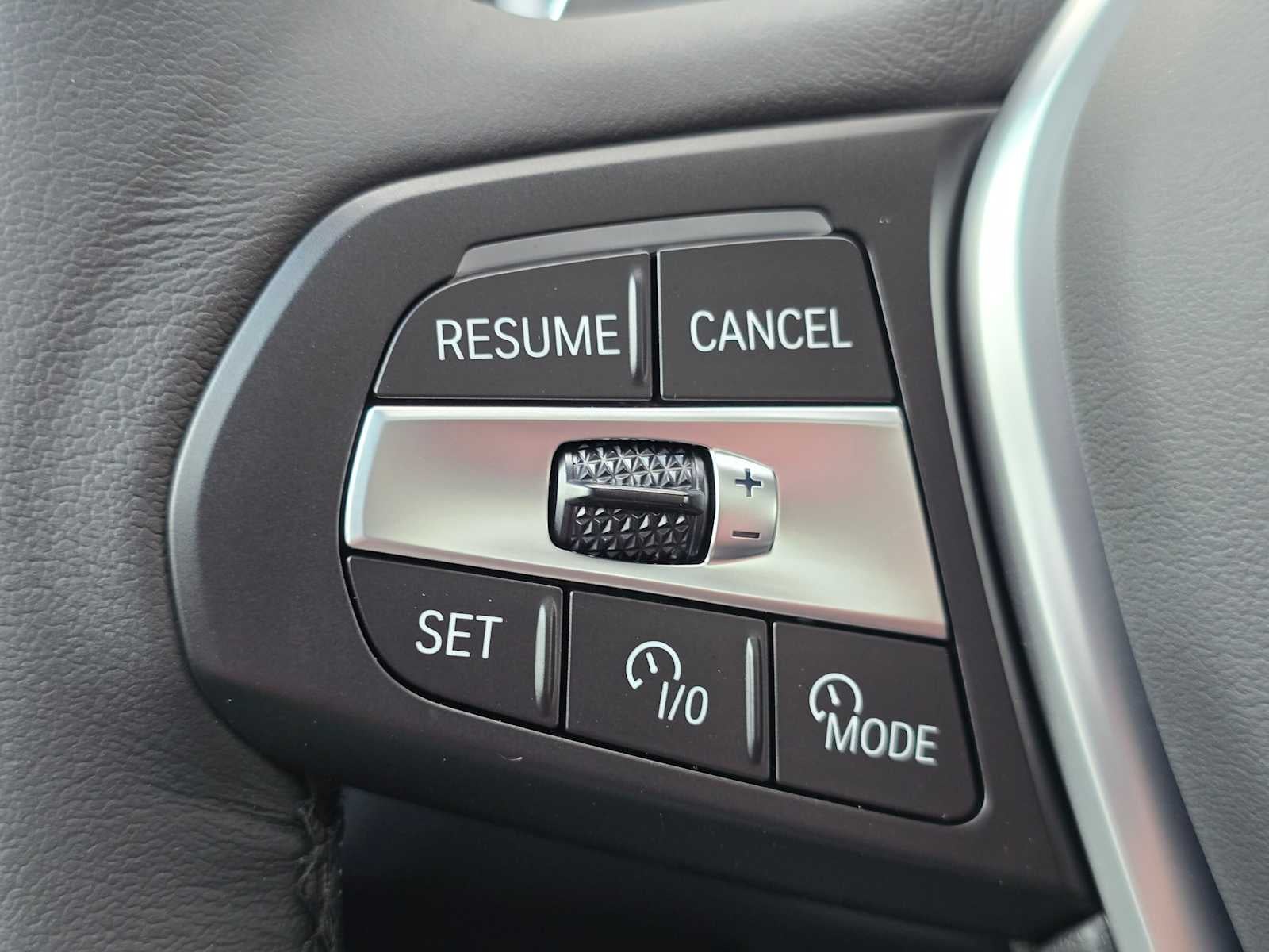 2026 BMW X5 xDrive50e xDrive50e