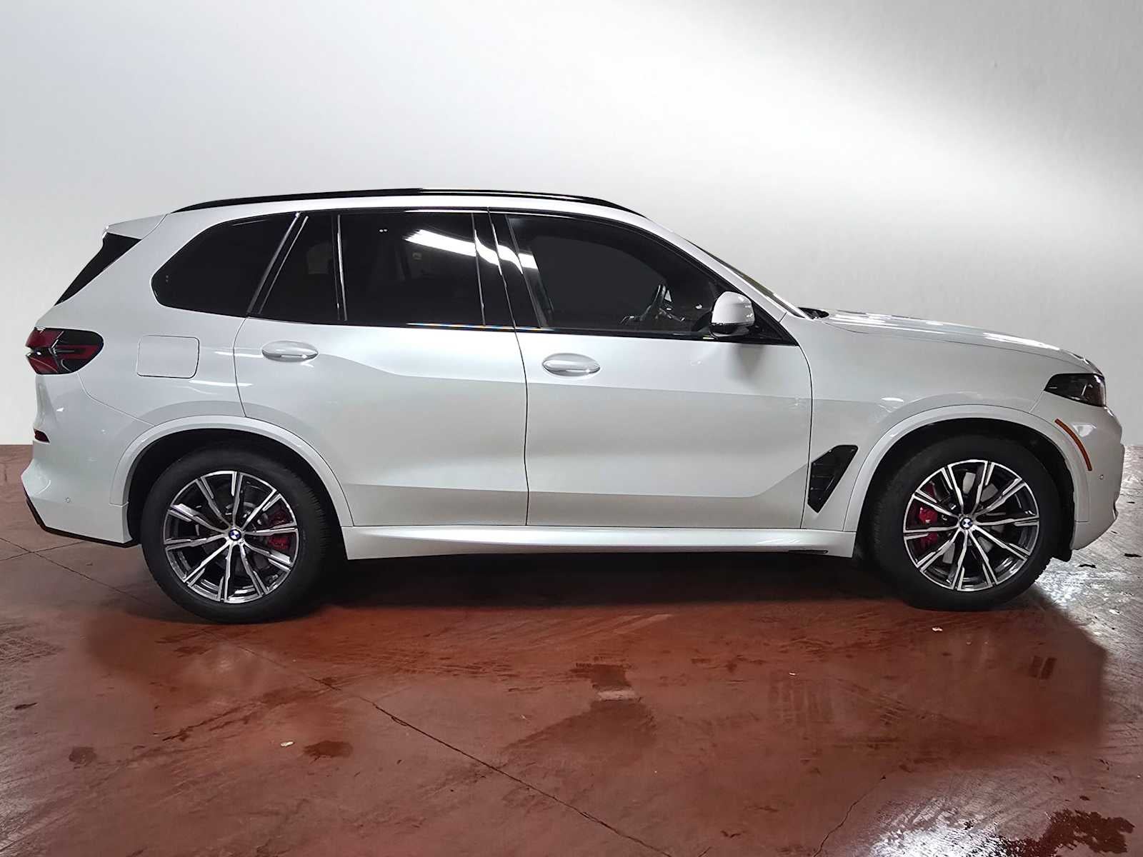 2026 BMW X5 xDrive50e xDrive50e