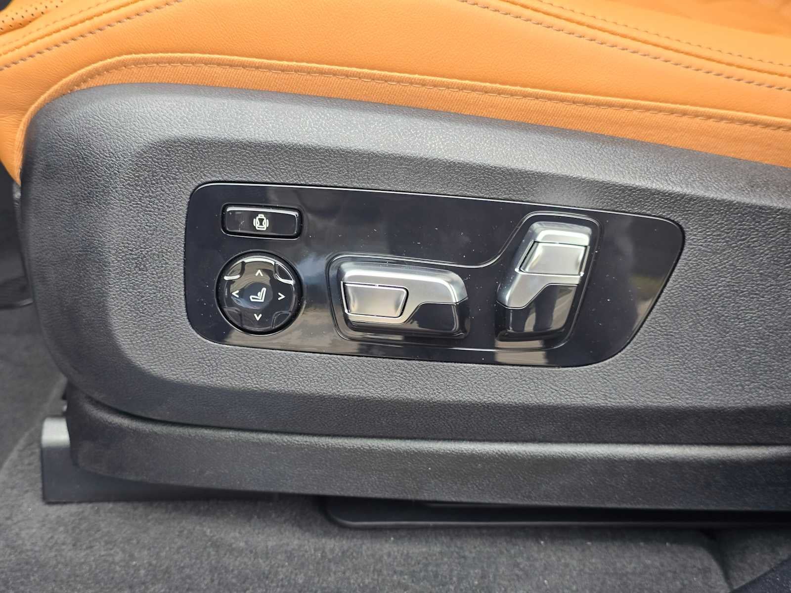 2026 BMW X5 xDrive50e xDrive50e