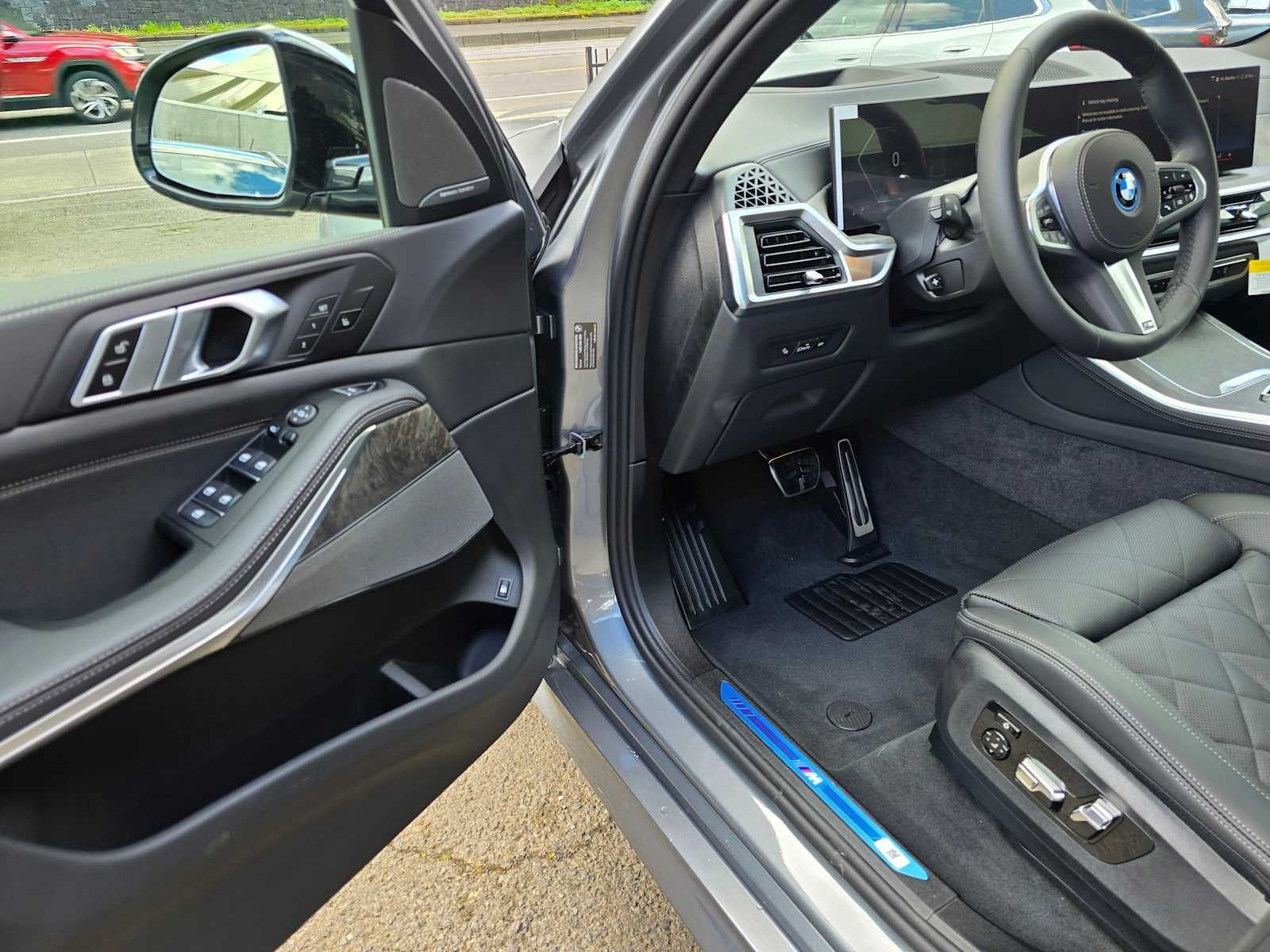 2026 BMW X5 xDrive50e xDrive50e