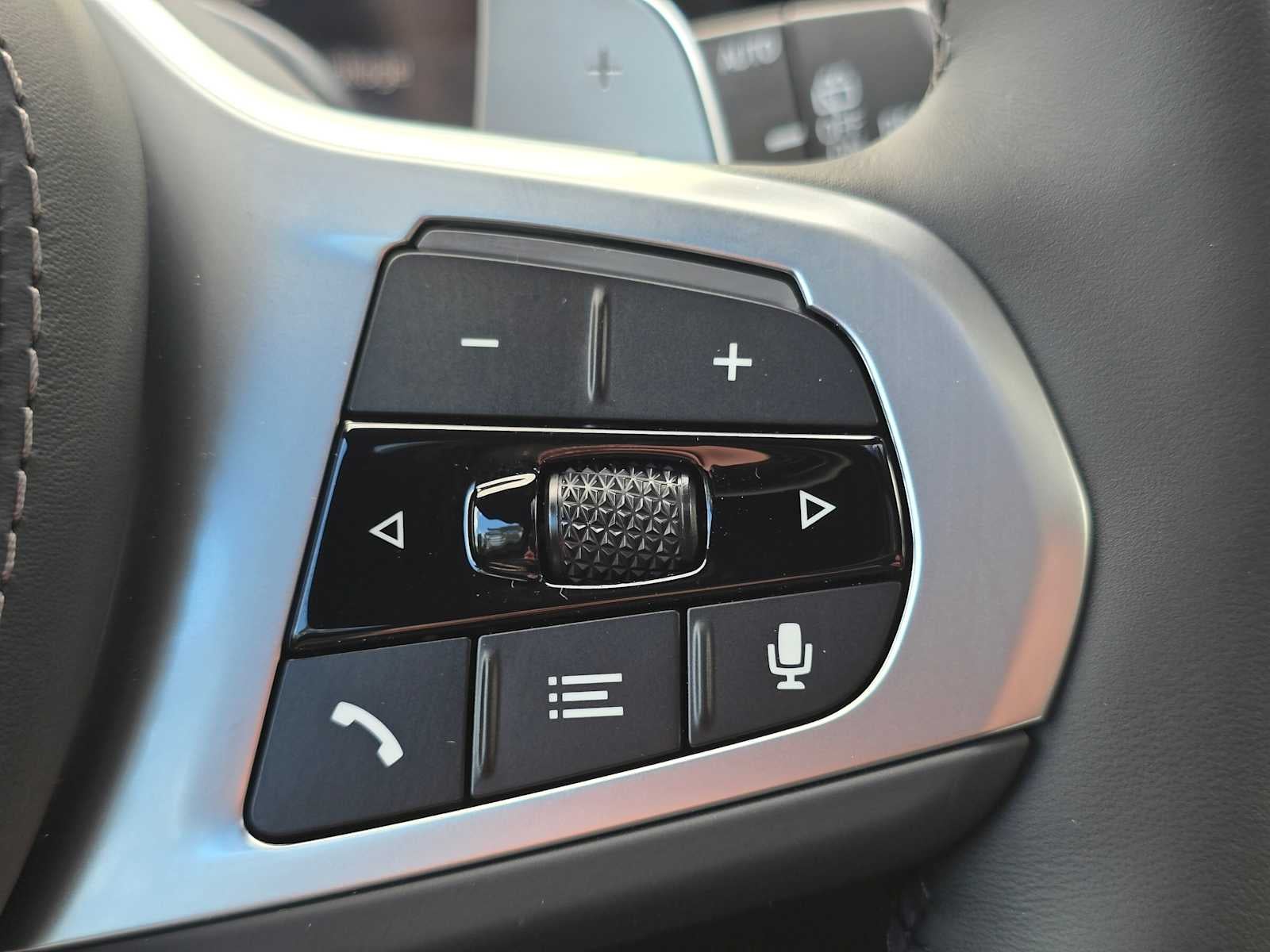 2026 BMW X5 xDrive50e xDrive50e