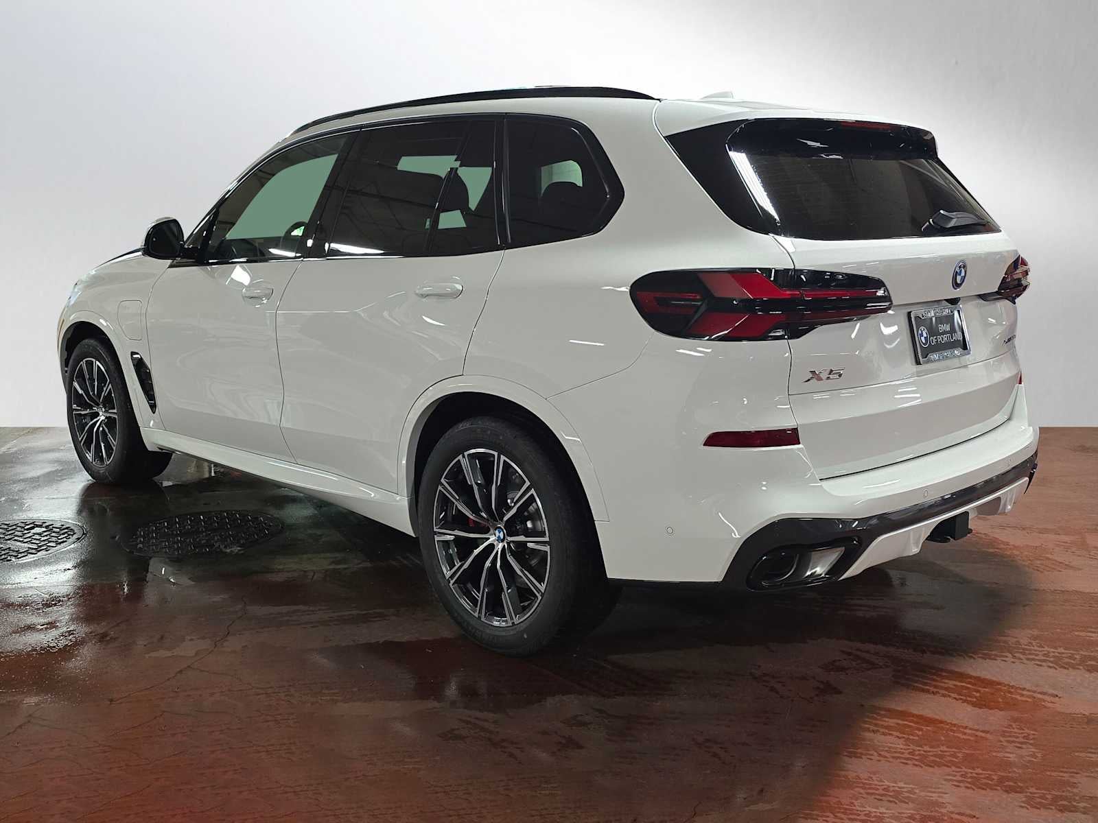 2026 BMW X5 xDrive50e xDrive50e