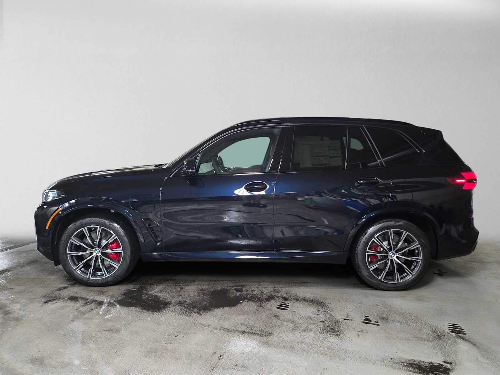2026 BMW X5 xDrive50e xDrive50e