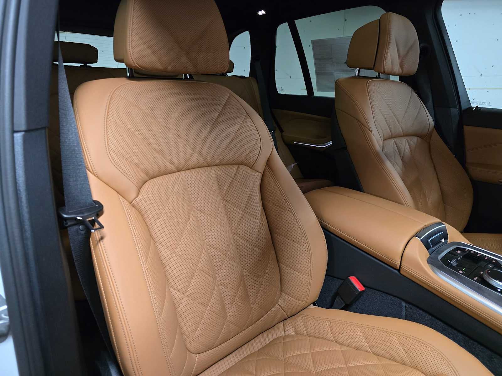 2026 BMW X5 xDrive50e xDrive50e