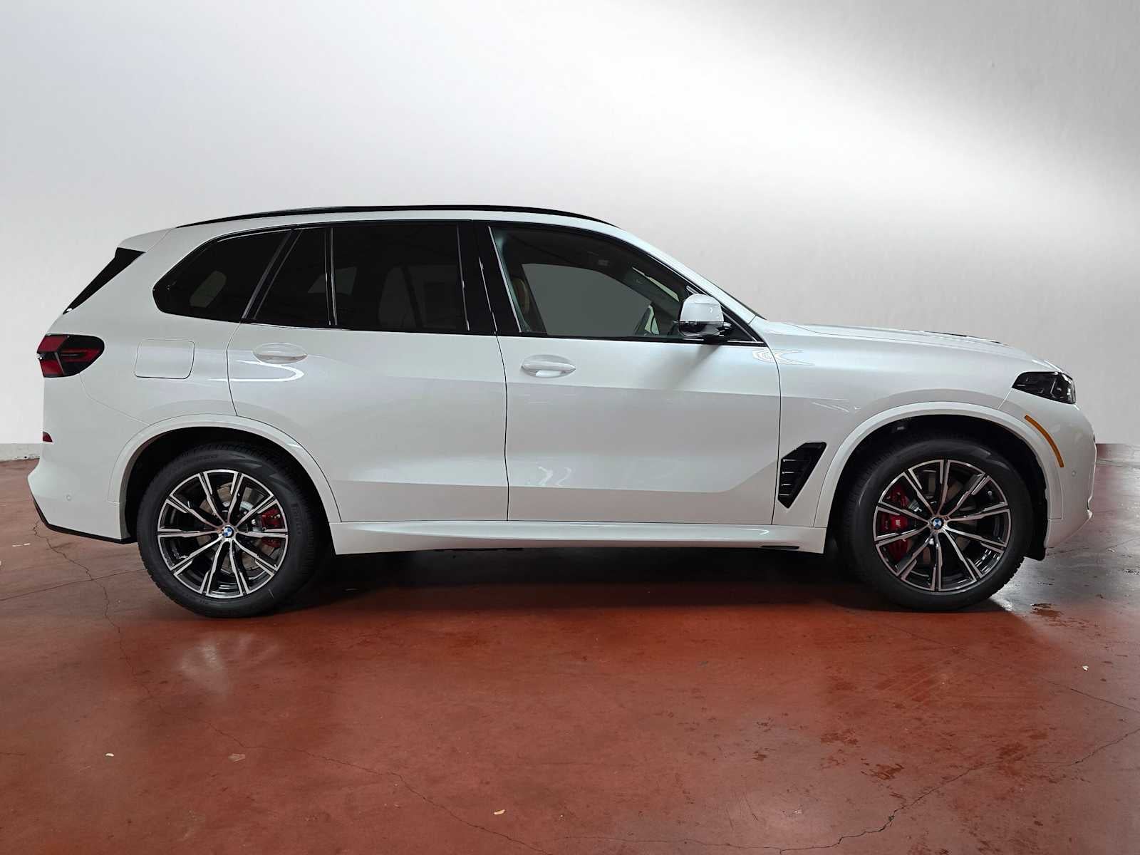 2026 BMW X5 xDrive50e xDrive50e