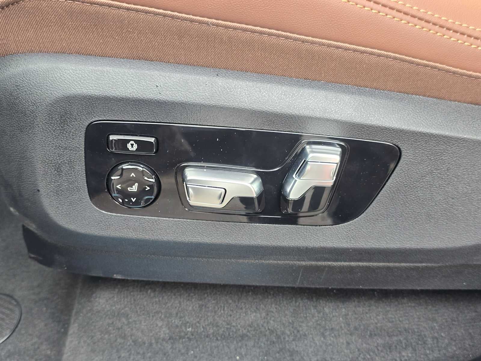 2026 BMW X5 xDrive50e xDrive50e