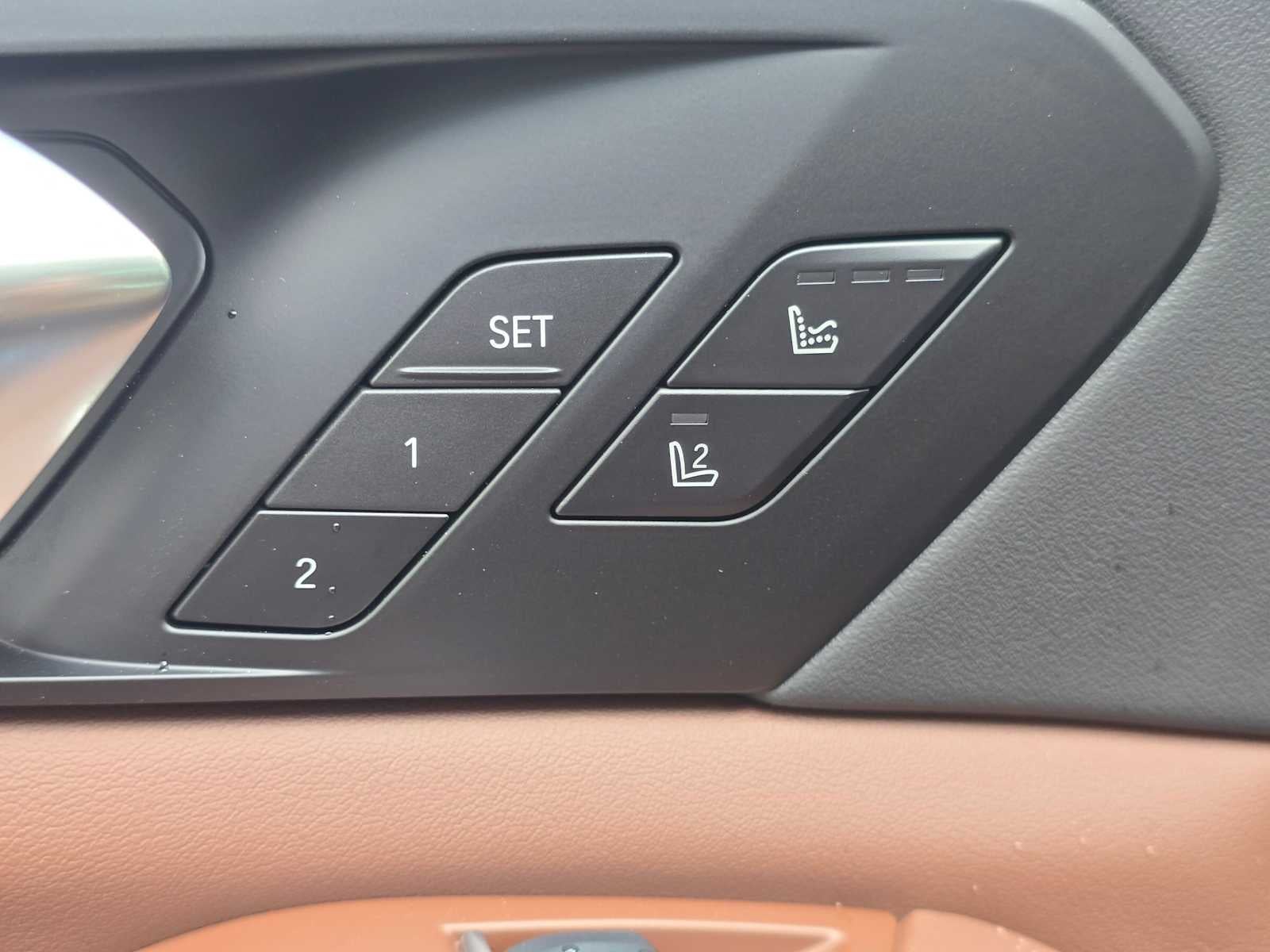 2026 BMW X5 xDrive50e xDrive50e