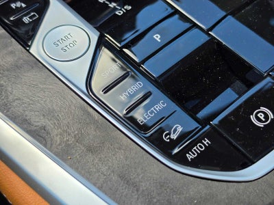 2026 BMW X5 xDrive50e xDrive50e