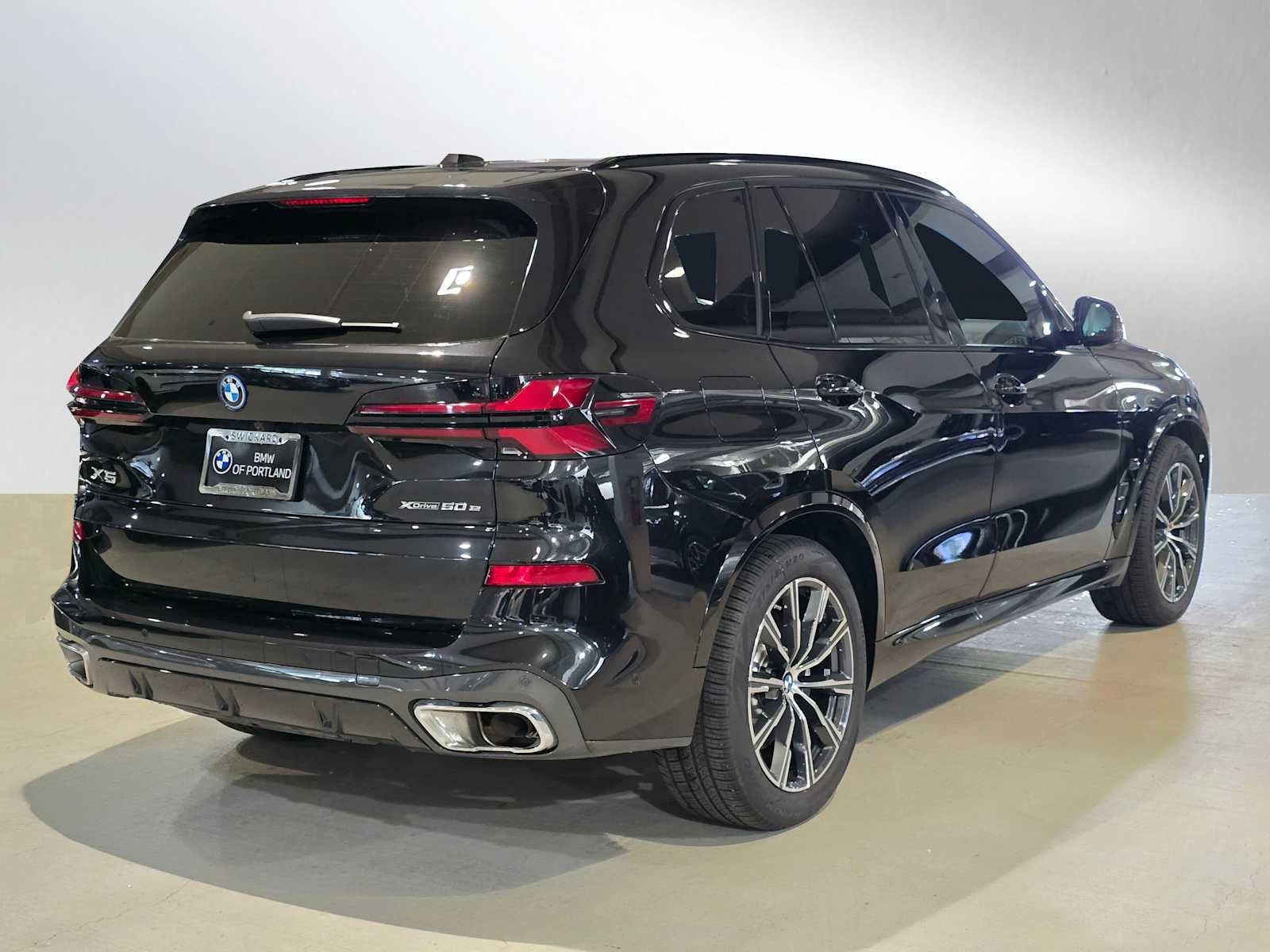 2026 BMW X5 xDrive50e xDrive50e