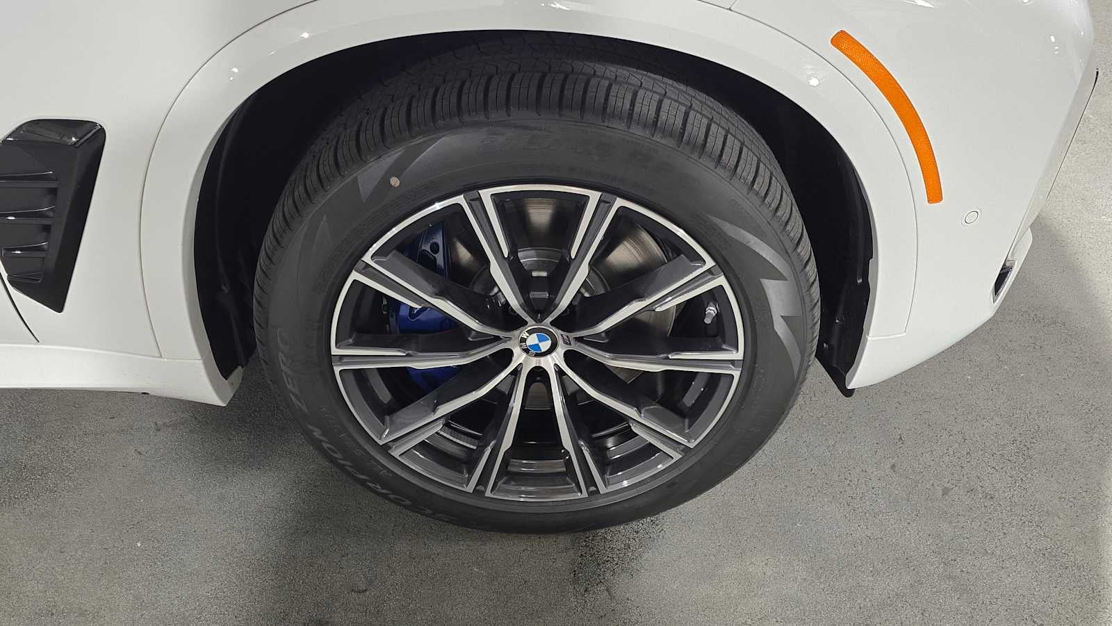 2026 BMW X5 xDrive50e xDrive50e