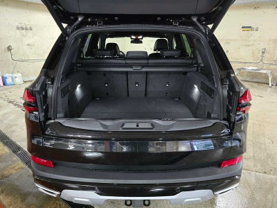 2026 BMW X5 xDrive50e xDrive50e