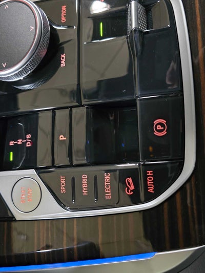 2026 BMW X5 xDrive50e xDrive50e