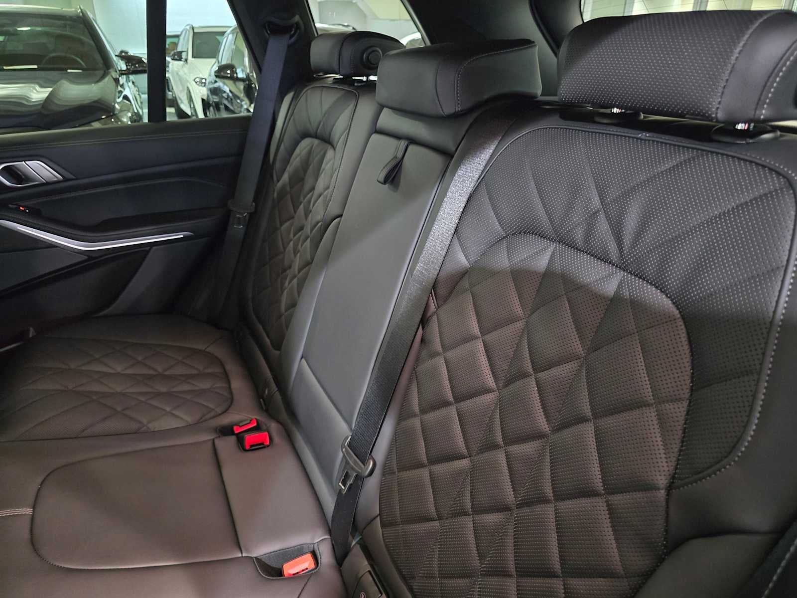 2026 BMW X5 xDrive50e xDrive50e