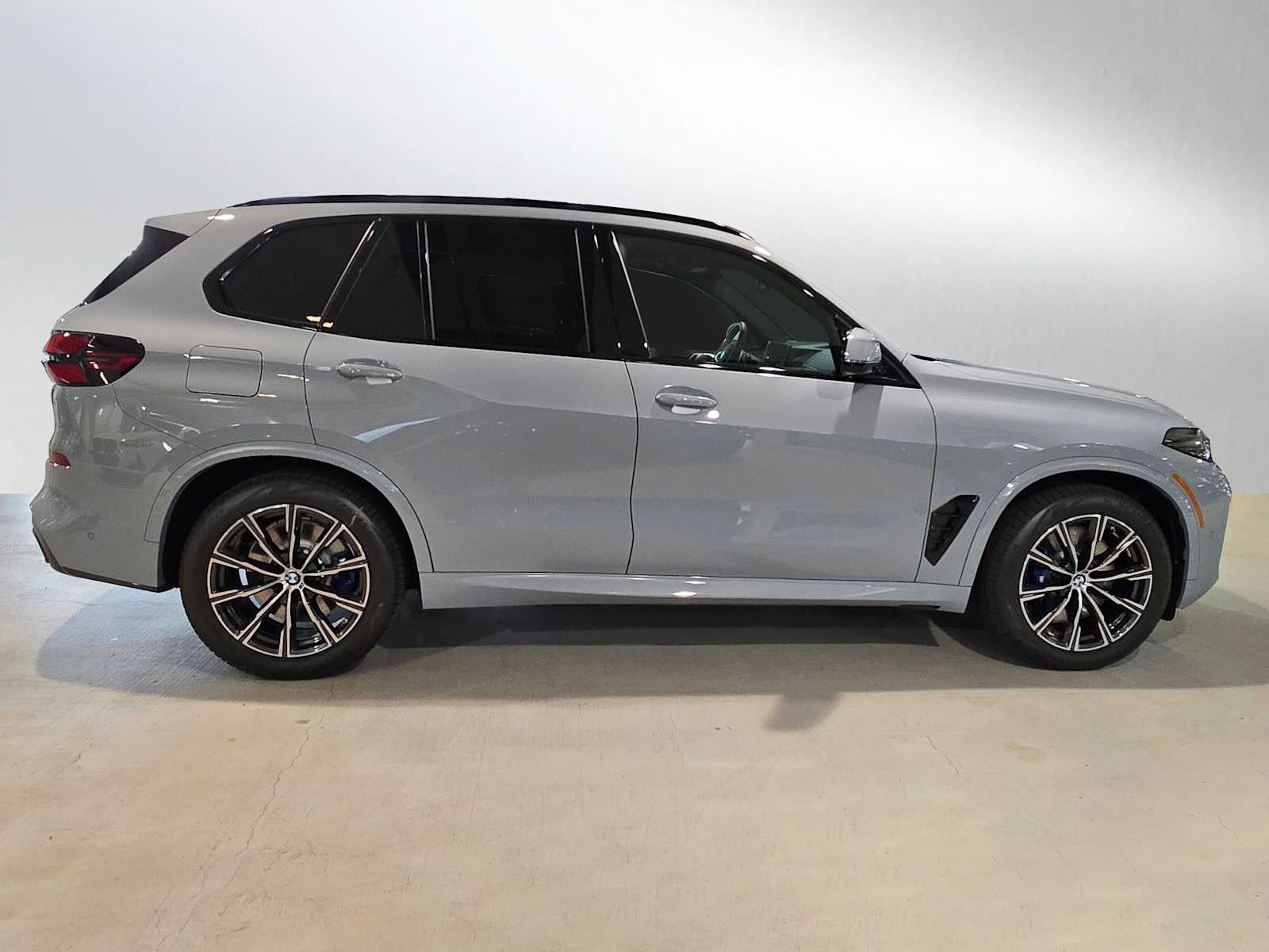 2026 BMW X5 xDrive50e xDrive50e
