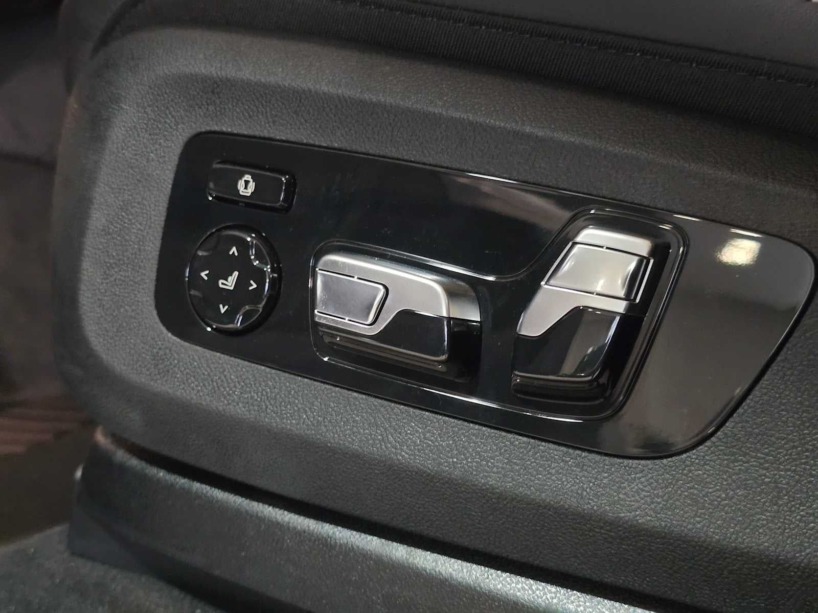 2026 BMW X5 xDrive50e xDrive50e