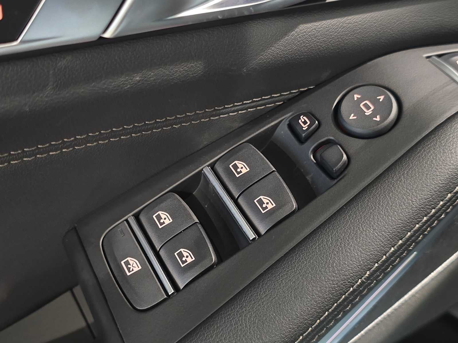 2026 BMW X5 xDrive50e xDrive50e