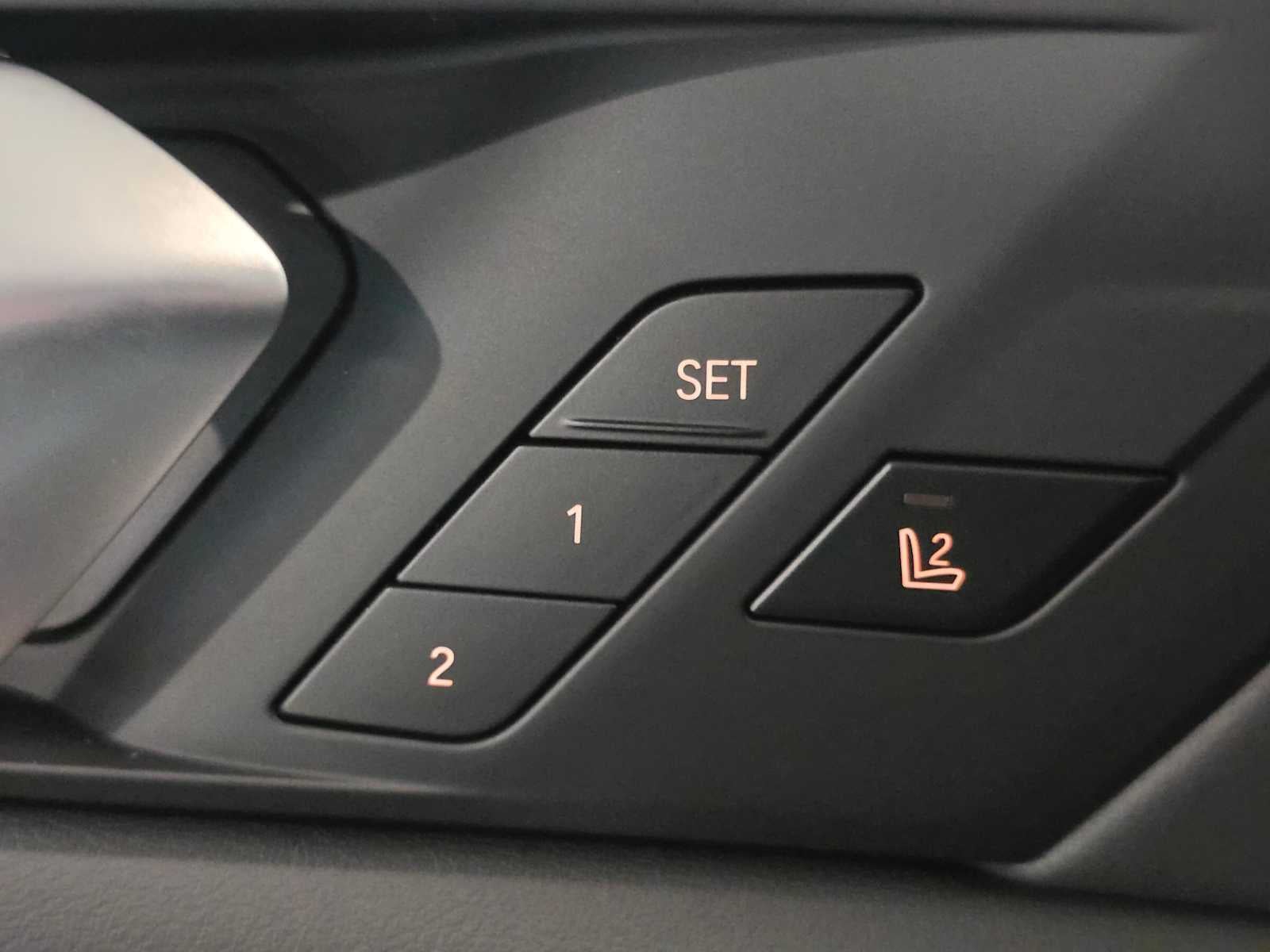 2026 BMW X5 xDrive50e xDrive50e