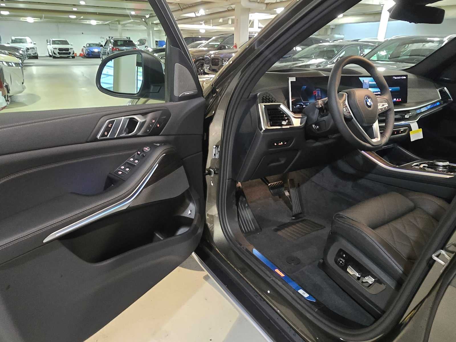 2026 BMW X5 xDrive50e xDrive50e