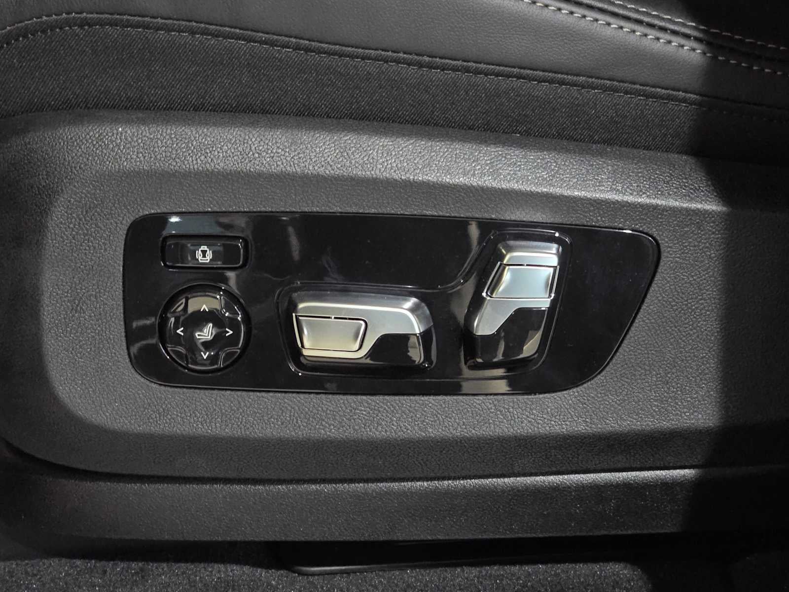 2026 BMW X5 xDrive50e xDrive50e