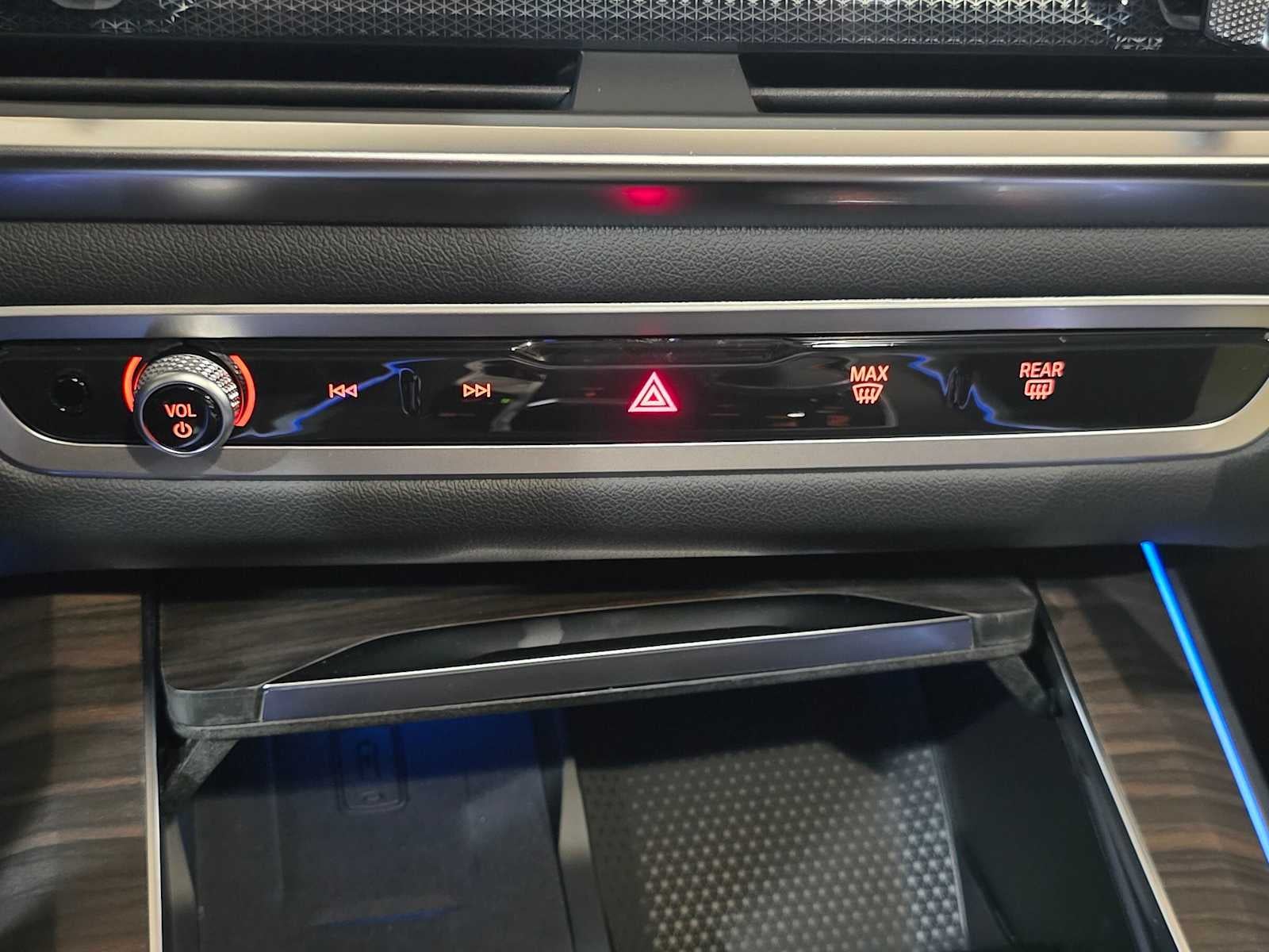 2026 BMW X5 xDrive50e xDrive50e