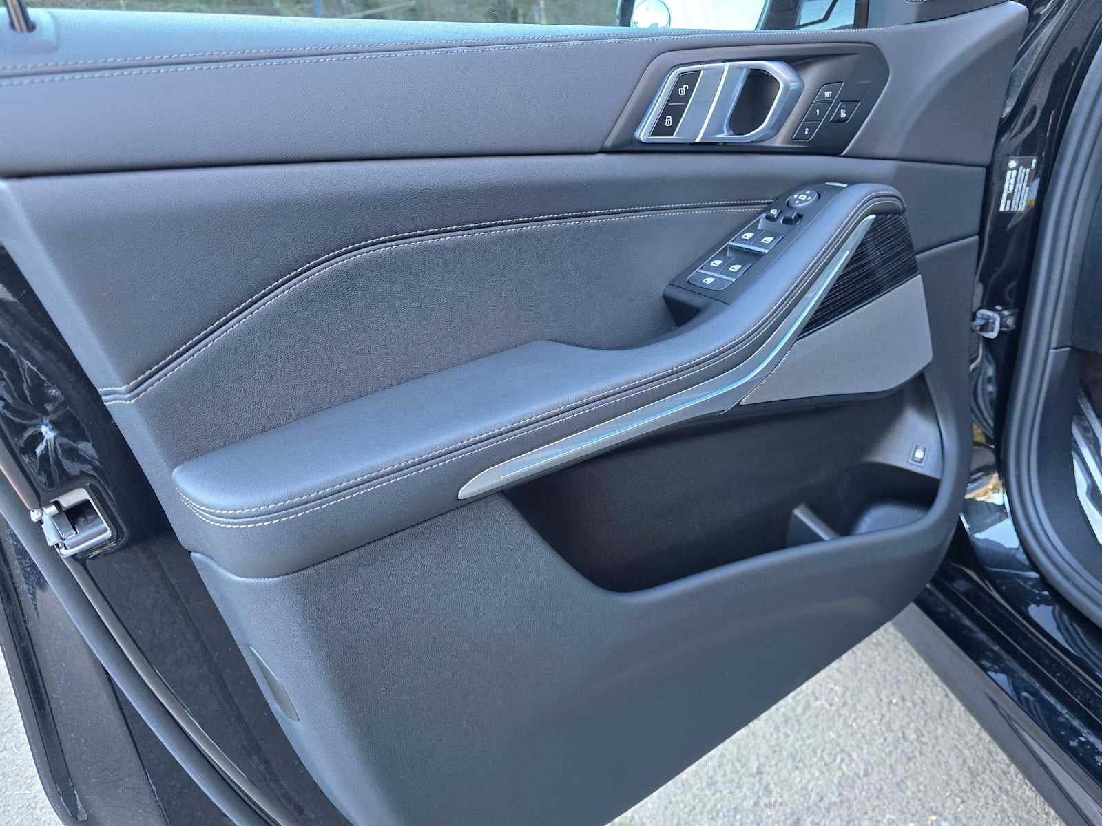 2024 BMW X5 xDrive50e