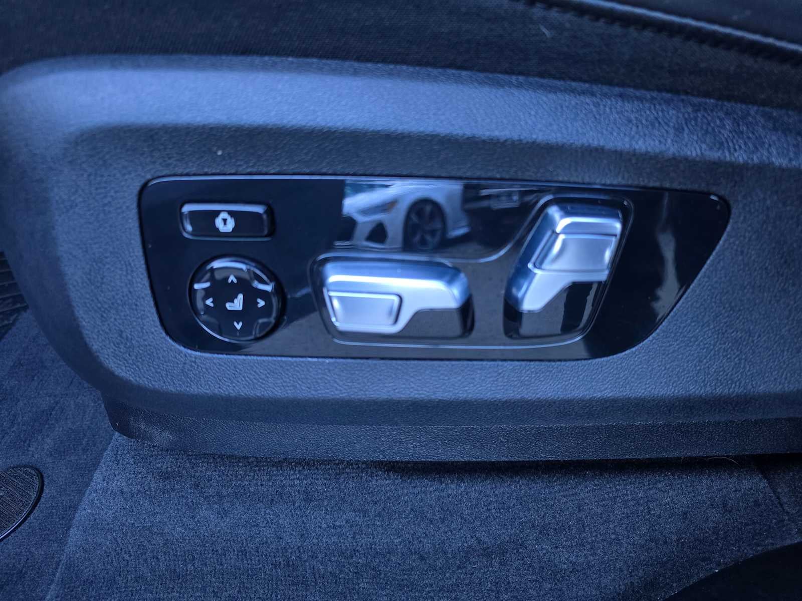 2024 BMW X5 xDrive50e