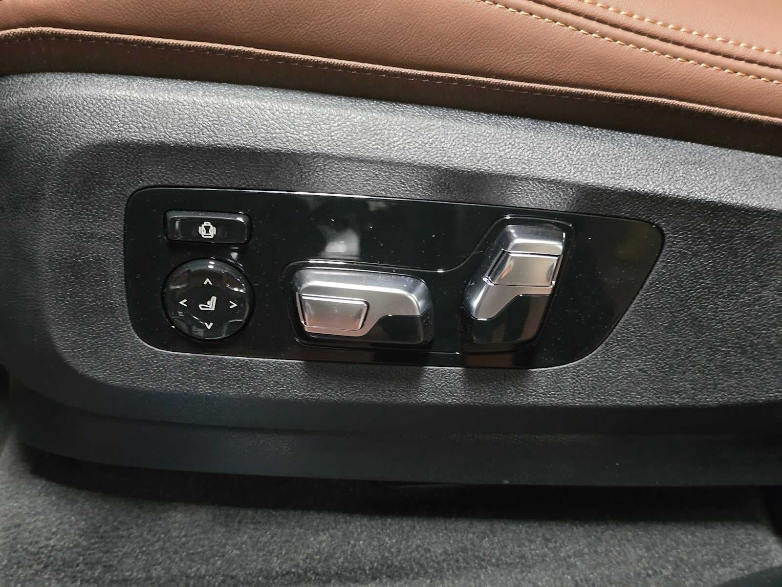 2026 BMW X5 xDrive50e xDrive50e