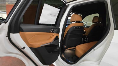 2026 BMW X5 xDrive50e xDrive50e