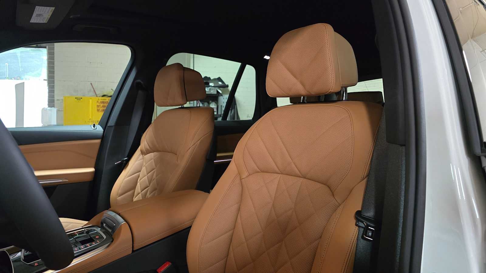 2026 BMW X5 xDrive50e xDrive50e