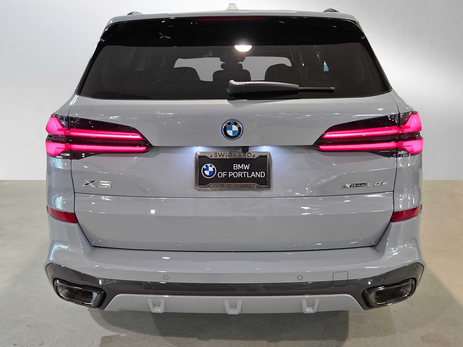 2026 BMW X5 xDrive50e xDrive50e