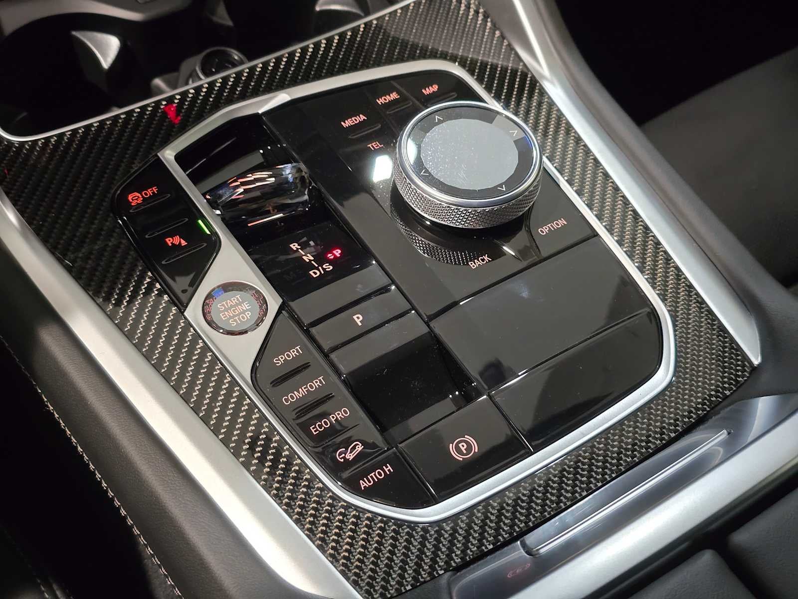 2027 BMW X6 M60i M60i