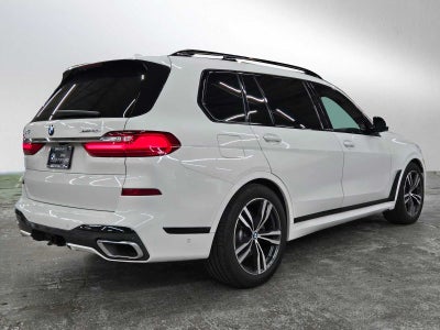 2022 BMW X7 xDrive40i xDrive40i