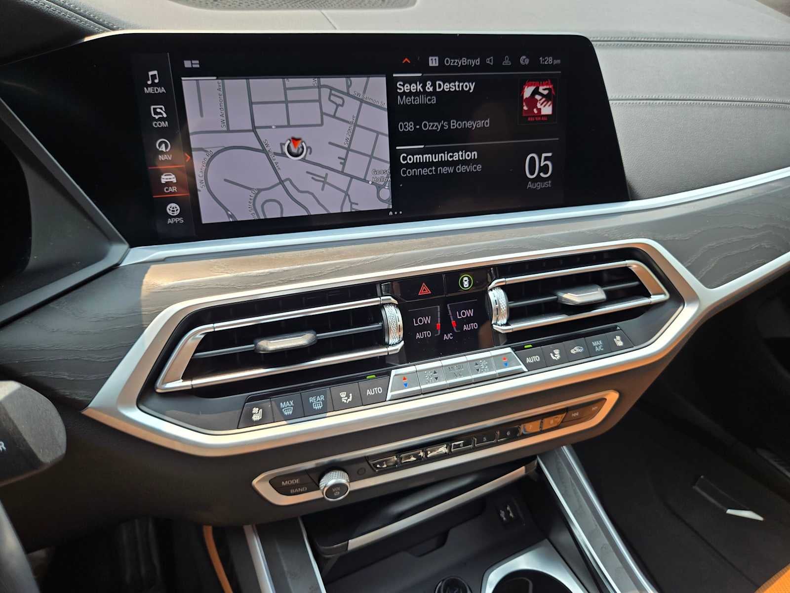 2021 BMW X7 M50i