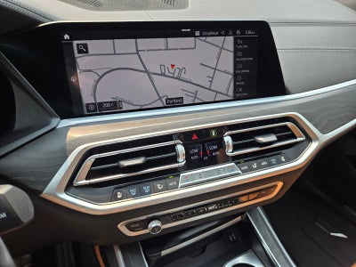 2021 BMW X7 M50i