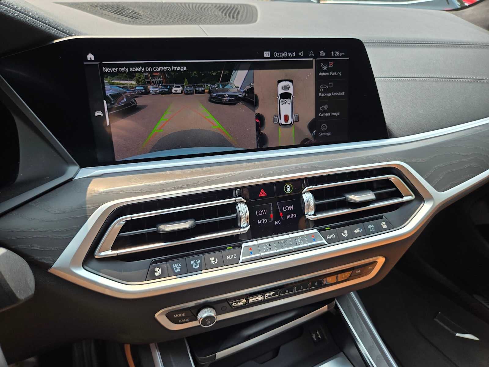 2021 BMW X7 M50i