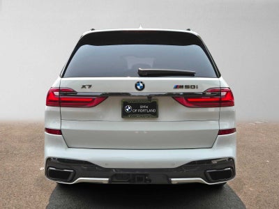 2021 BMW X7 M50i