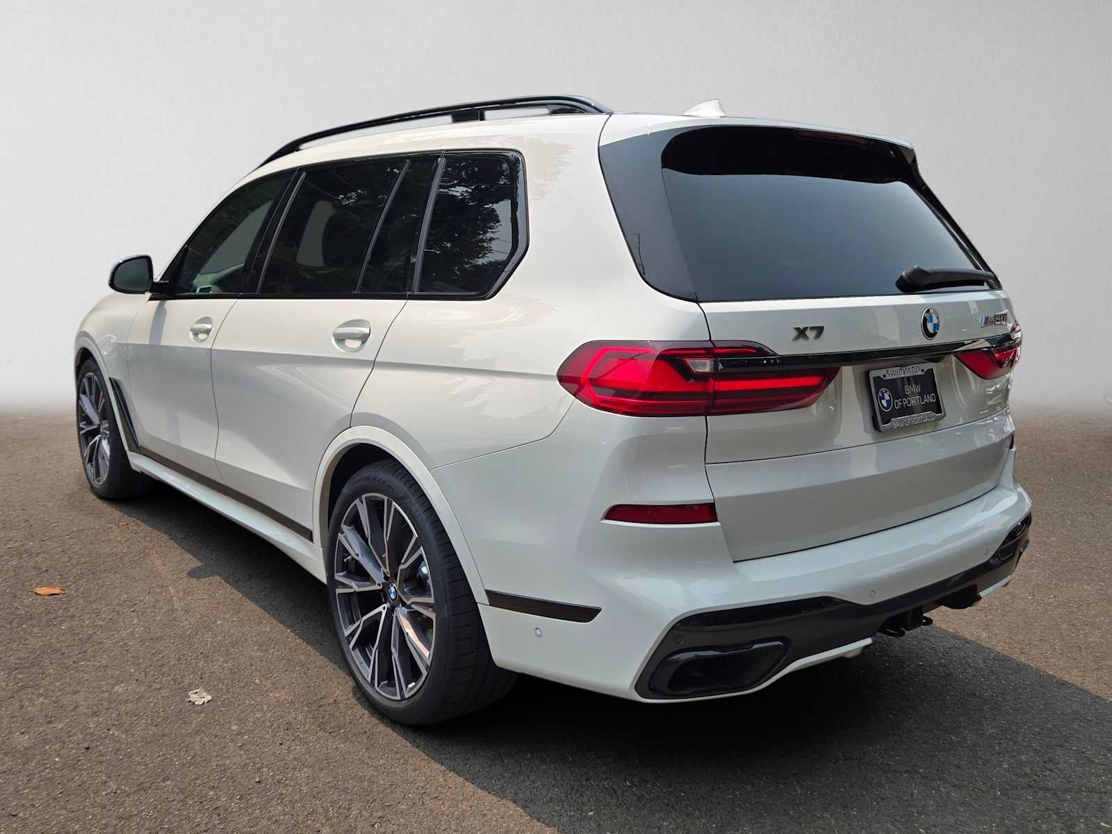 2021 BMW X7 M50i