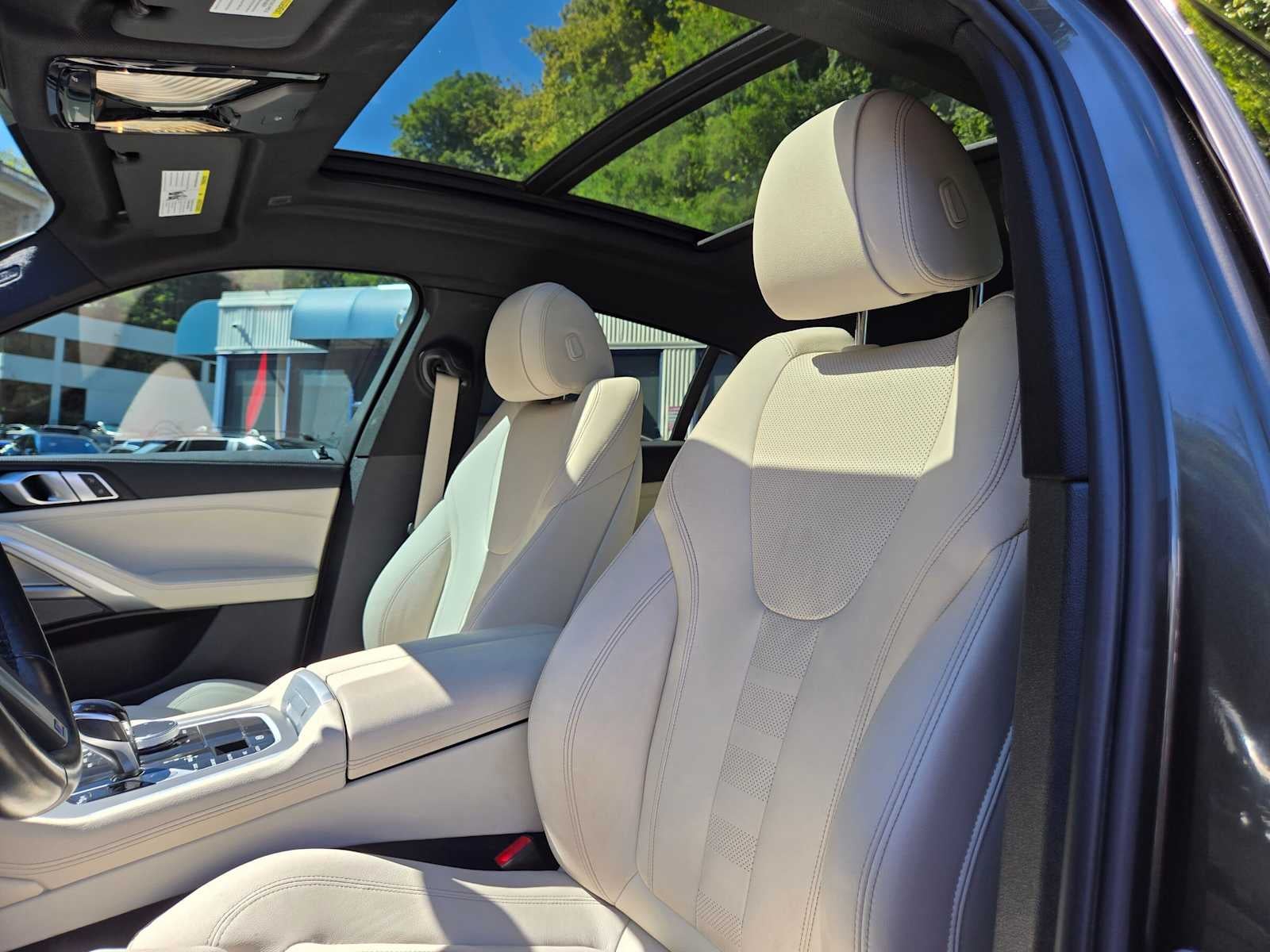 2022 BMW X6 xDrive40i