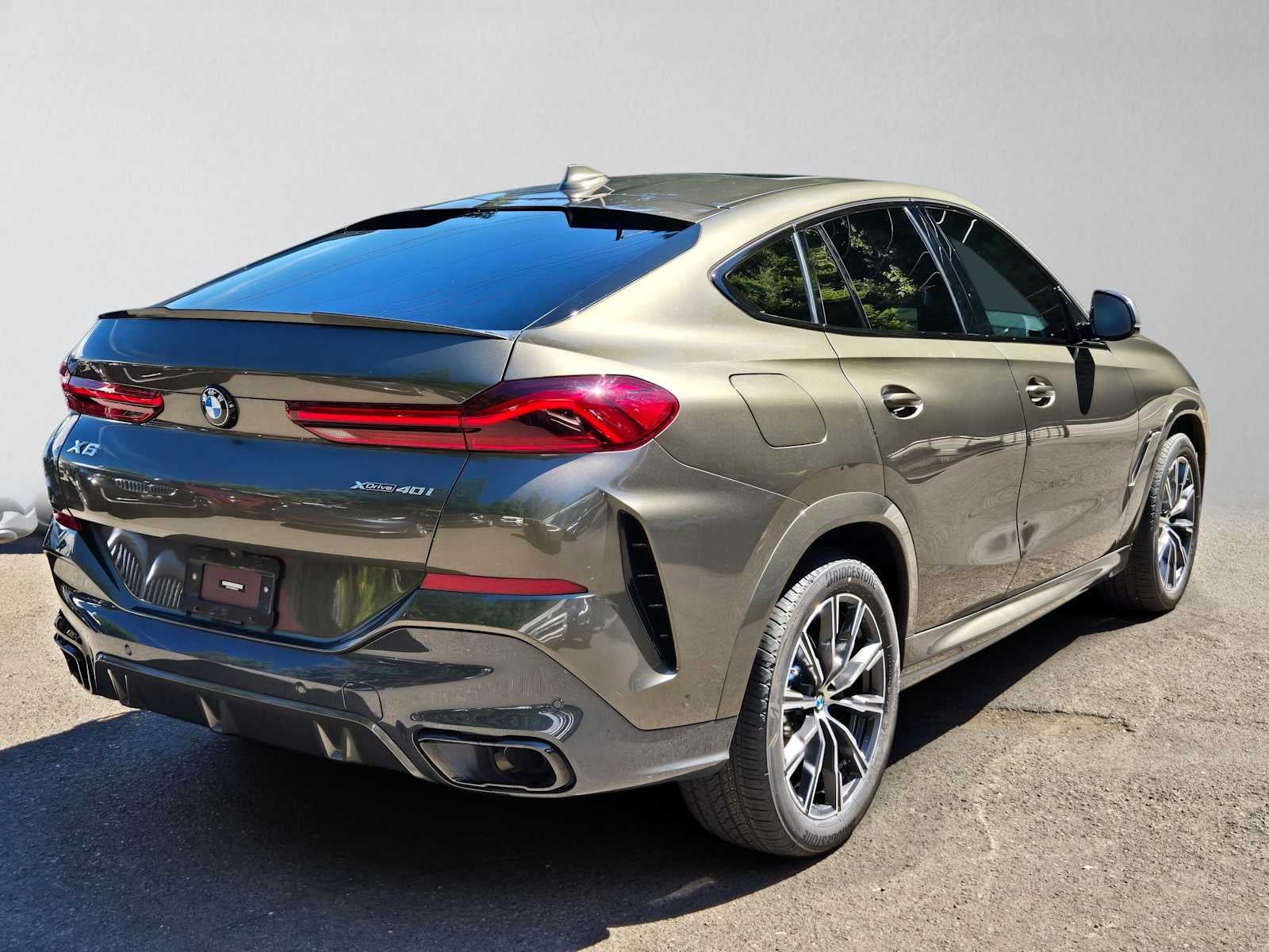 2022 BMW X6 xDrive40i