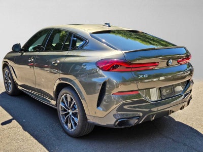 2022 BMW X6 xDrive40i