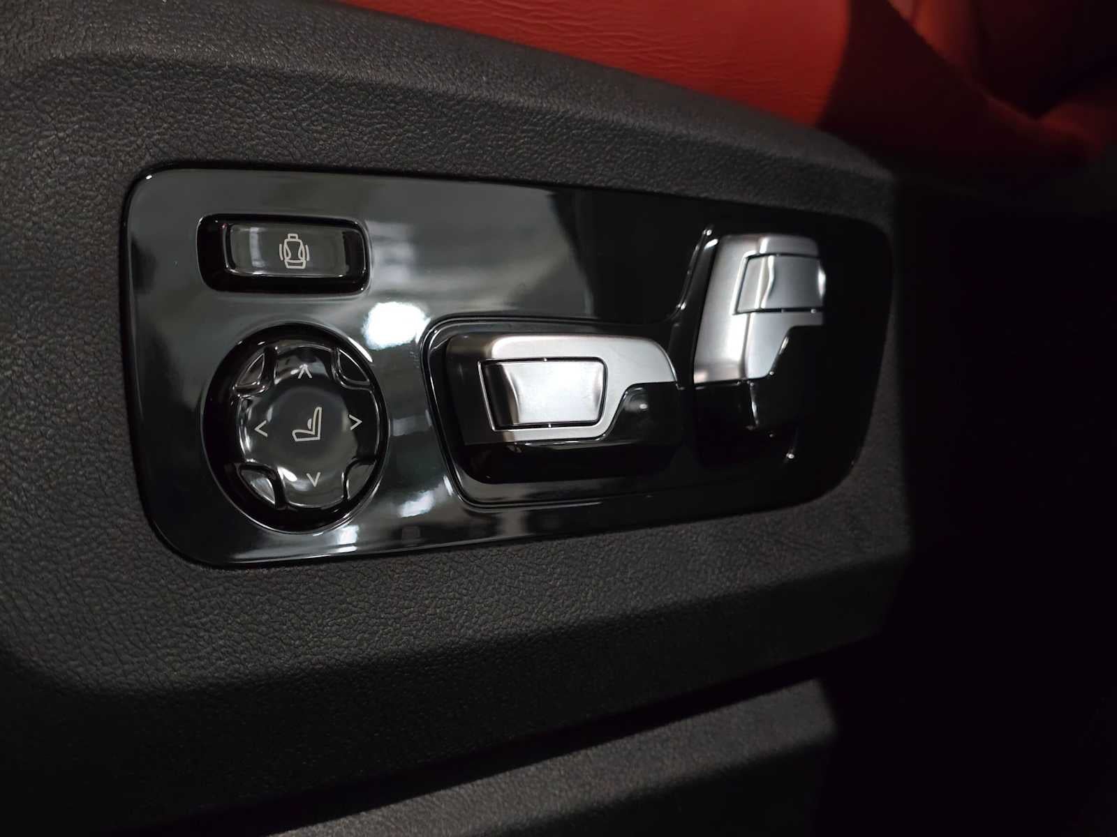 2025 BMW X6 M Sports Activity Coupe